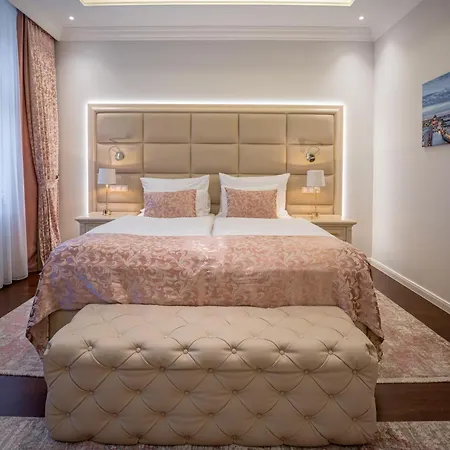 Hotell Golden Key Boutique