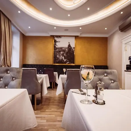 Golden Key Boutique Hotell 4*