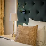 Golden Key Boutique Отель
