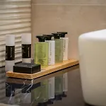 Отель Golden Key Boutique