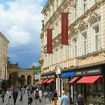 Отель Golden Key Boutique Карловы Вары