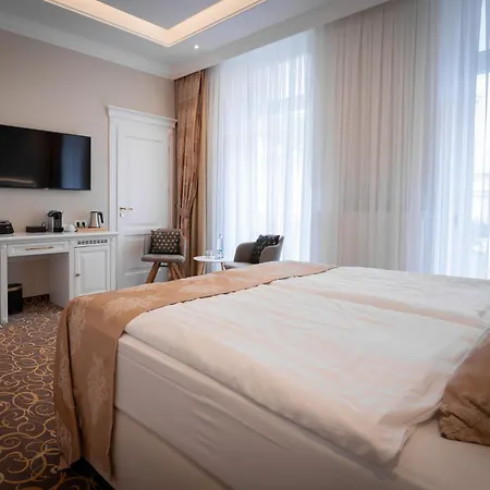 Golden Key Boutique Hotel Karlowe Wary
